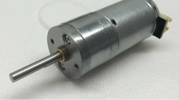 深圳直流電機(jī)廠家為您揭秘:微型有刷直流電機(jī)物理基礎(chǔ)