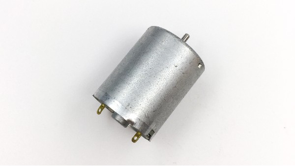 深圳小電機(jī)電機(jī)廠家為您揭秘:風(fēng)扇微型直流電機(jī)優(yōu)點(diǎn)