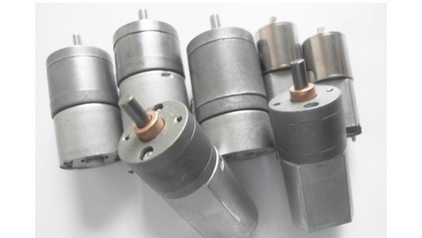 微中小型降速電機(jī)軸承發(fā)燙已及軸向竄動(dòng)的基本上原因是什么？深圳微型減速電機(jī)廠家為您揭秘