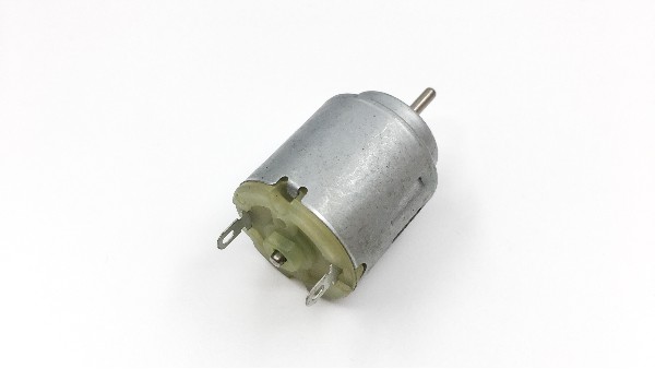 深圳直流無刷電機廠家為您揭秘:手持小風(fēng)扇微型直流電機