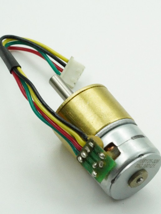 深圳步進(jìn)電機(jī)減速器電機(jī)廠家為您解答：怎樣適用步進(jìn)電機(jī)電機(jī)驅(qū)動(dòng)器和2相5相的差別