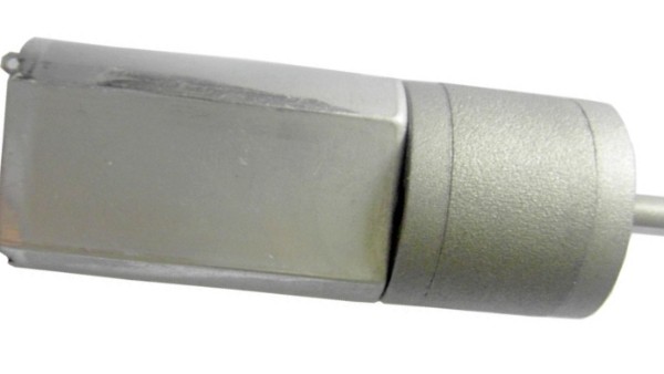 深圳直流減速電機(jī)廠家為您揭秘:直流減速電機(jī)廠家供應(yīng)光軸小電機(jī)