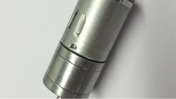 深圳新能源汽車電機(jī)廠家為您分析：新能源汽車電機(jī)電控行業(yè)發(fā)展