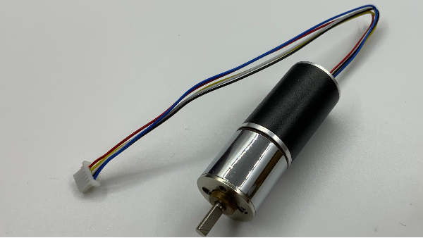 無刷電機(jī)的特點(diǎn)