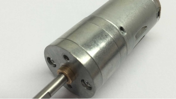 智能掃地機(jī)電動(dòng)機(jī)關(guān)鍵功能 